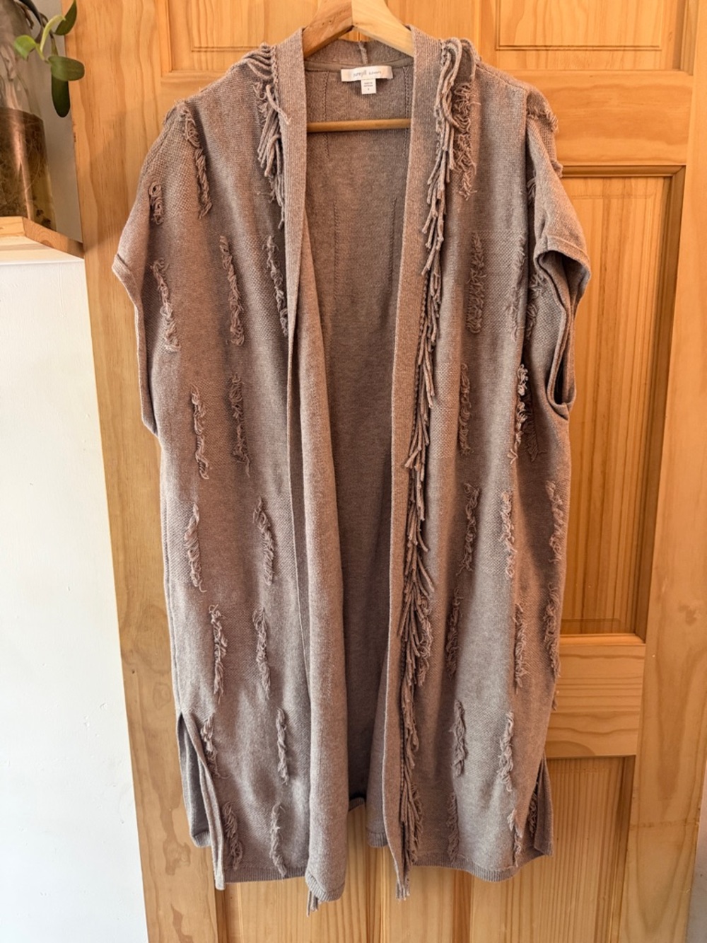 JJill purejil elements Frayed Open-Front Knit Cardigan Vest in Taupe